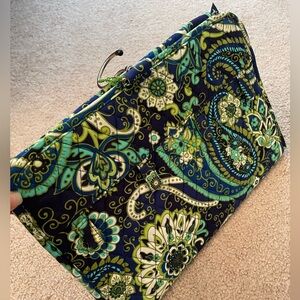 Vera Bradley hanging organizer